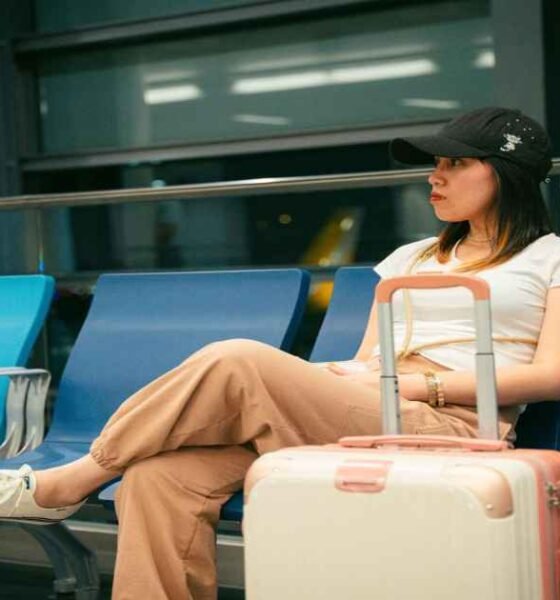 Airport Outfit Ideas : The Ultimate Guide to Comfortable, Stylish Travel