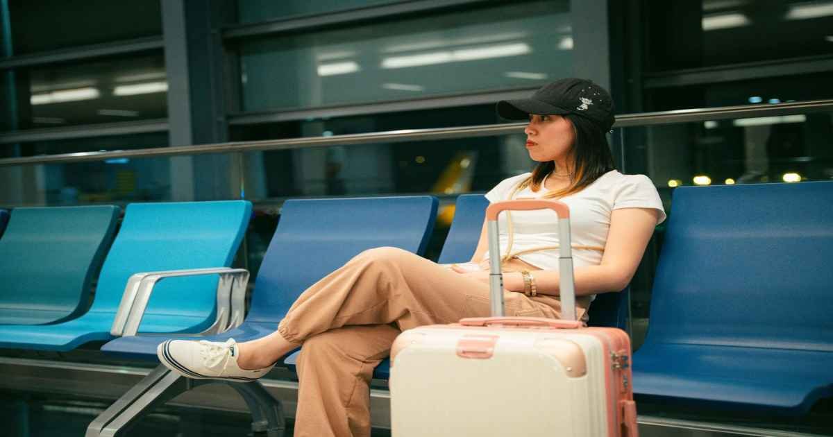 Airport Outfit Ideas : The Ultimate Guide to Comfortable, Stylish Travel